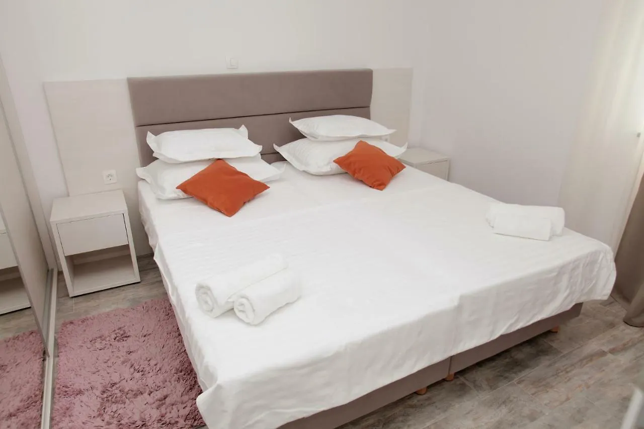 Villa Marija Slatine Hotel